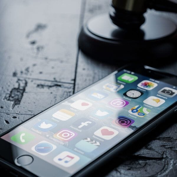 La Audiencia Nacional impone seis años de cárcel a dos hombres por un delito de adoctrinamiento terrorista en redes sociales